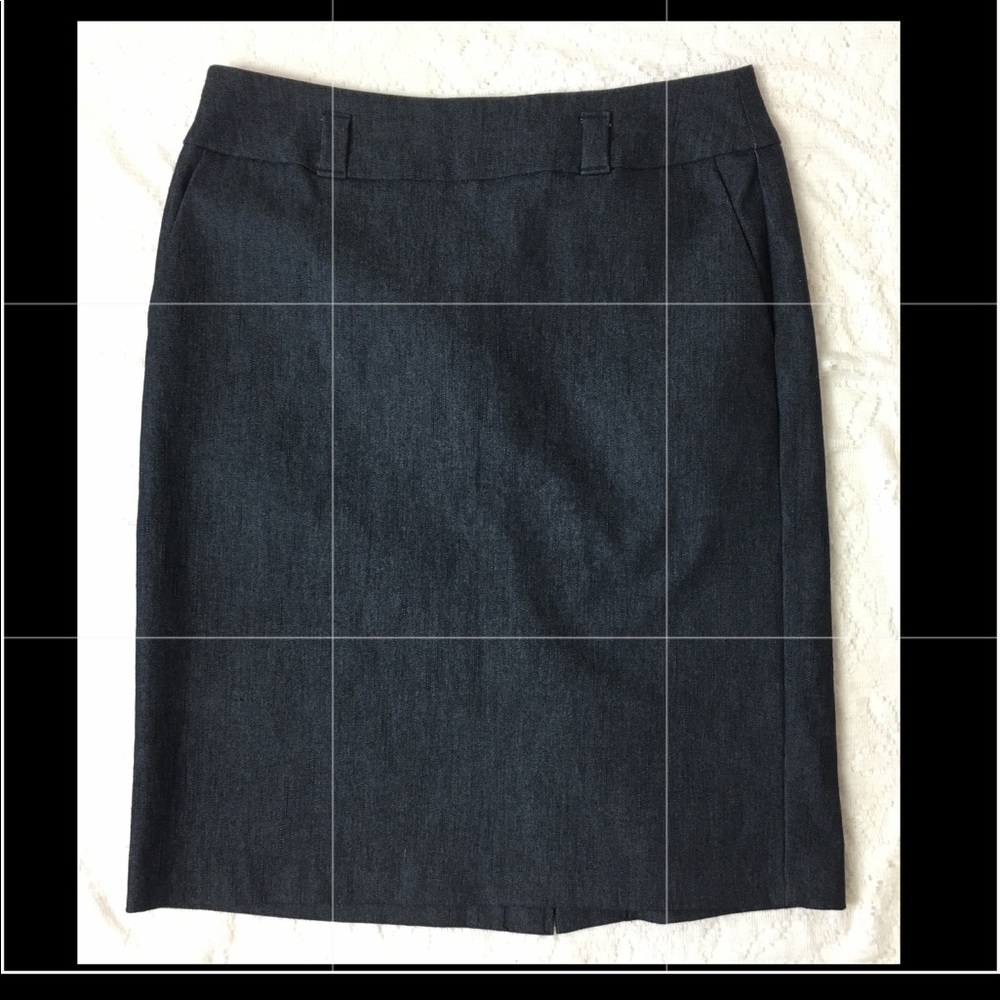 NYCC denim skirt size 8 dark wash cotton blend